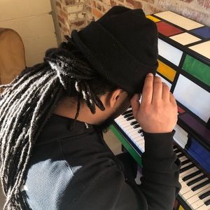 Meet your Posher, Dex